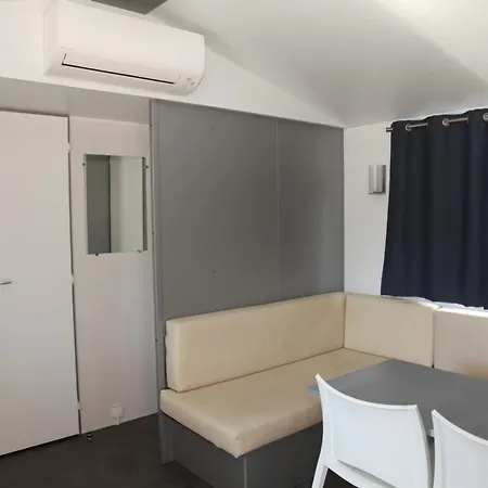 营地 约卡马尔露营酒店 罗萨斯